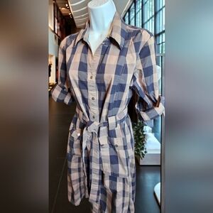 541. Converse One Star Beige and Navy Checked Midi Shirt Dress Large